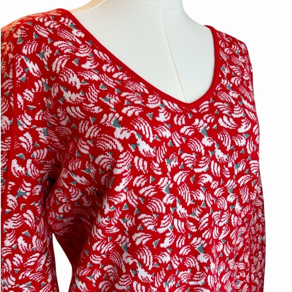 Anthropologie Red and White Leaf Pattern Sweater - Picture 2 of 8